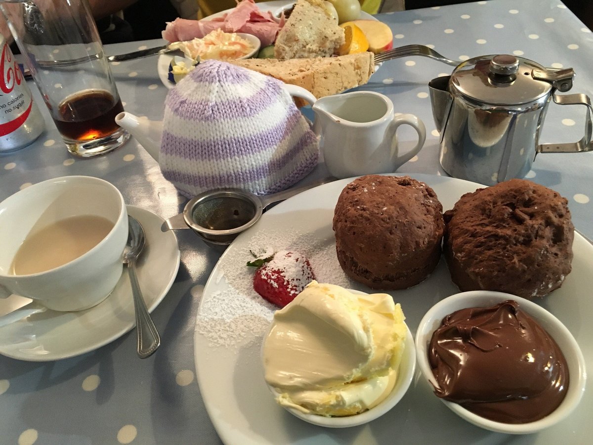 DAISY'S TEA ROOM, Dawlish - Updated 2024 Restaurant Reviews, Photos ...