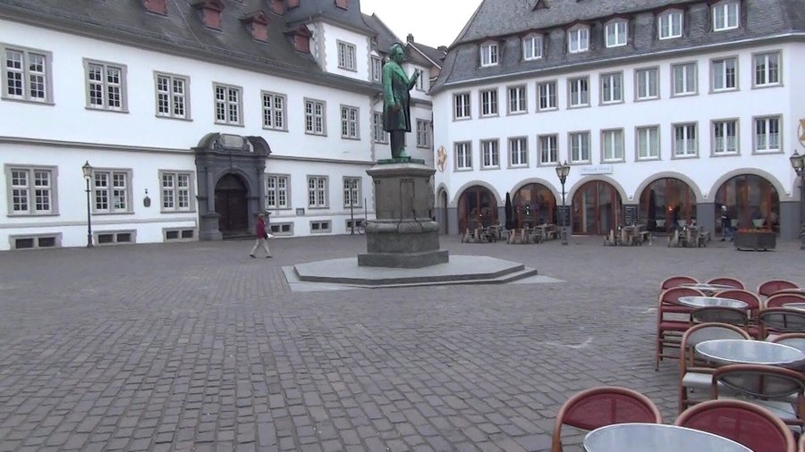 Johannes Müller Denkmal