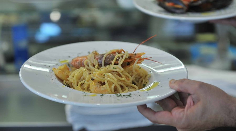 Spaghetti al profumo mediterraneo