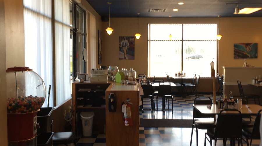 Silver Moon Soda Grill