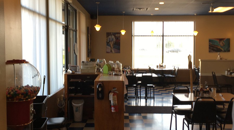 Silver Moon Soda Grill