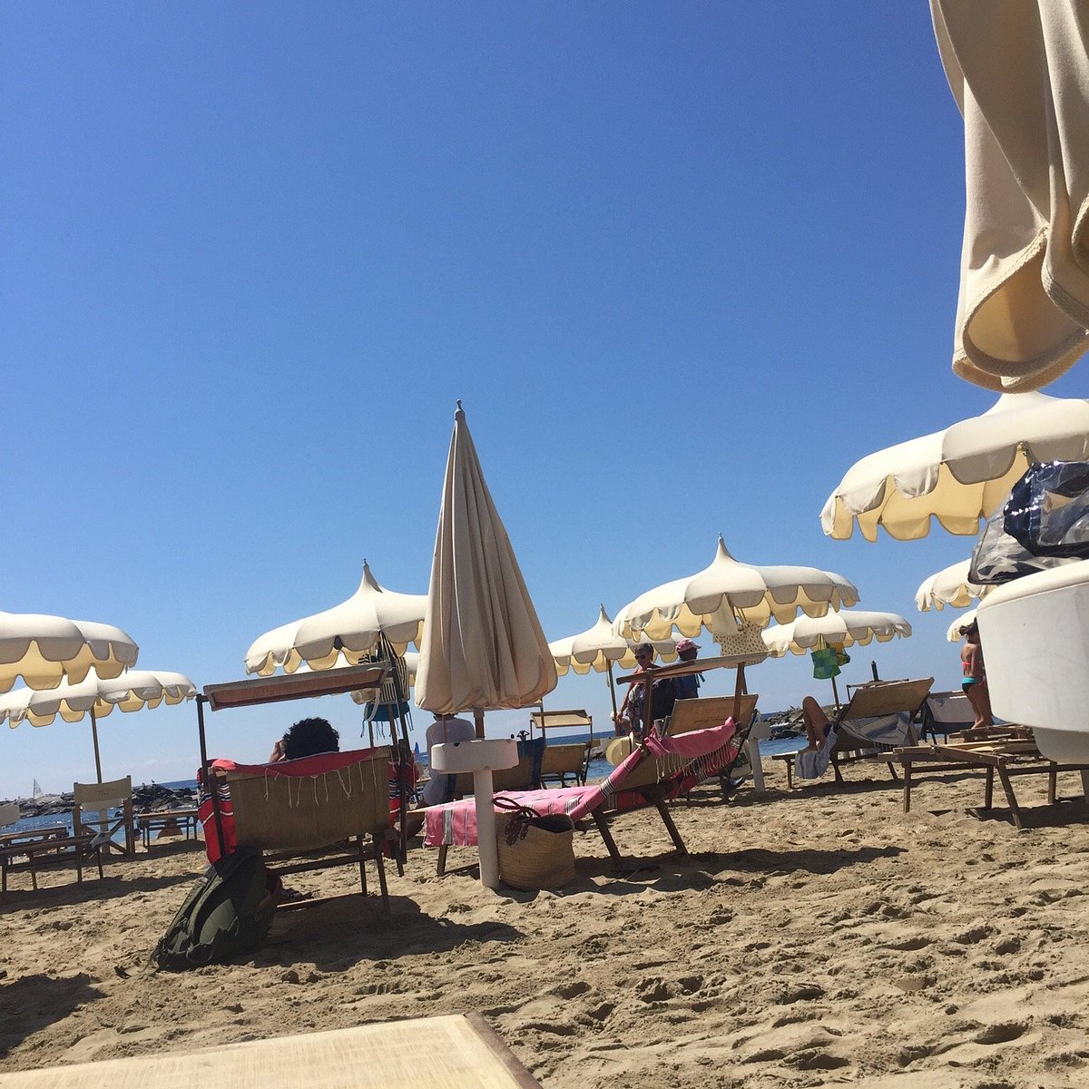 Vittoria Beach Arma di Taggia 2022 Alles wat u moet weten VOORDAT je