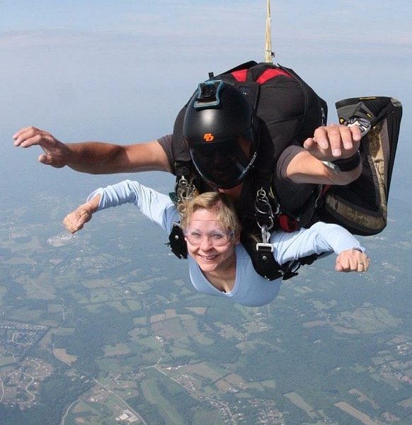 Skydive Sussex image
