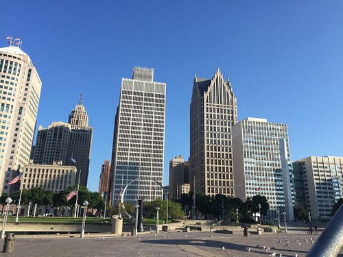 top places to visit in detroit