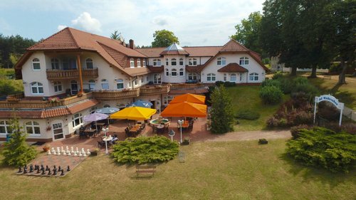 HOTEL & RESTAURANT HEIDEKRUG - Prices & Reviews (Grunplan, Germany)