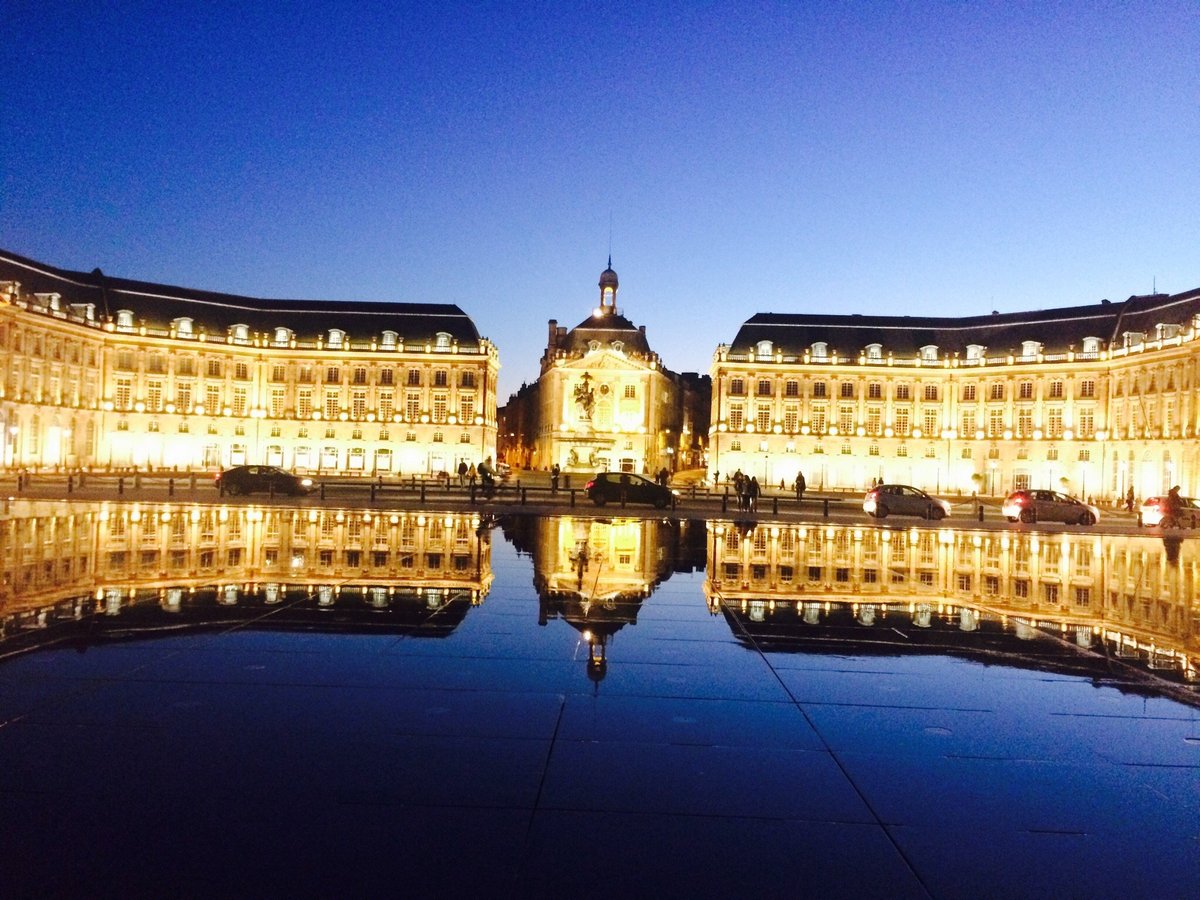 PLACE DE LA BOURSE BURDEOS FRANCIA