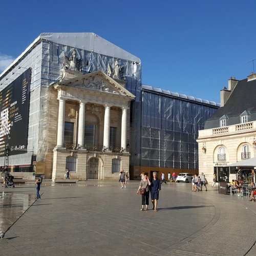 MUSEO DEL ESPACIO DIJON FRANCIA