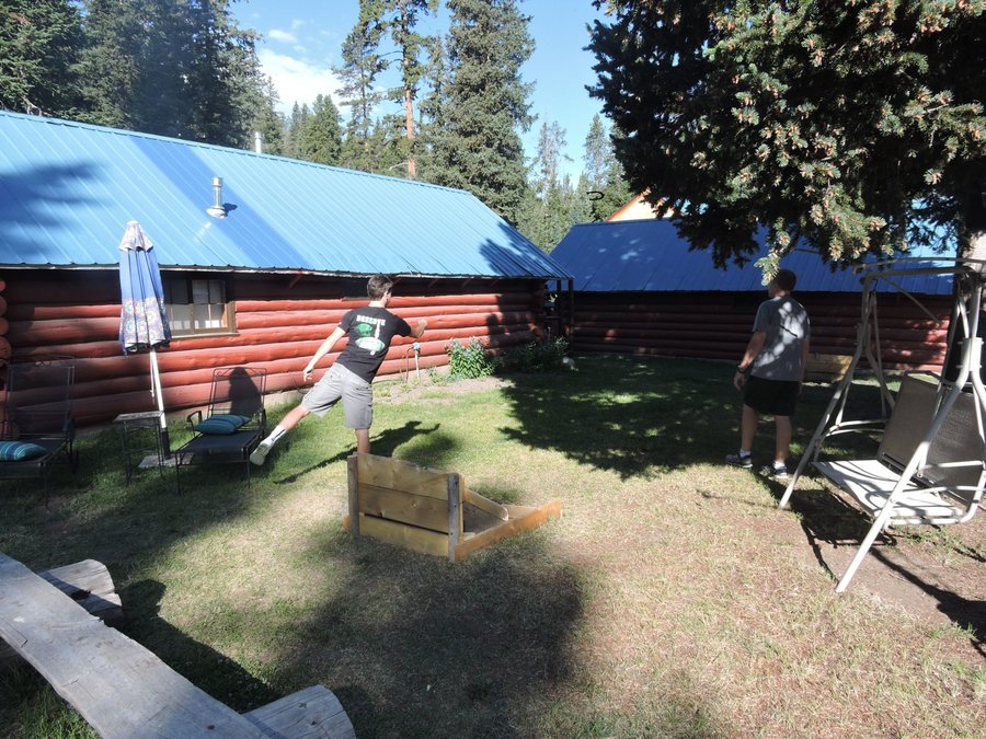 BIG BEAR LODGE - Updated 2020 Reviews (Cooke City, MT) - Tripadvisor
