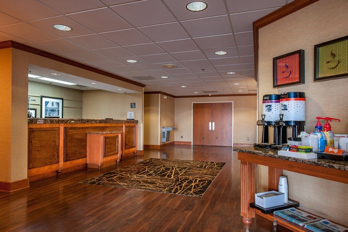 Hampton Inn Bowling Green Parking: Pictures & Reviews - Tripadvisor