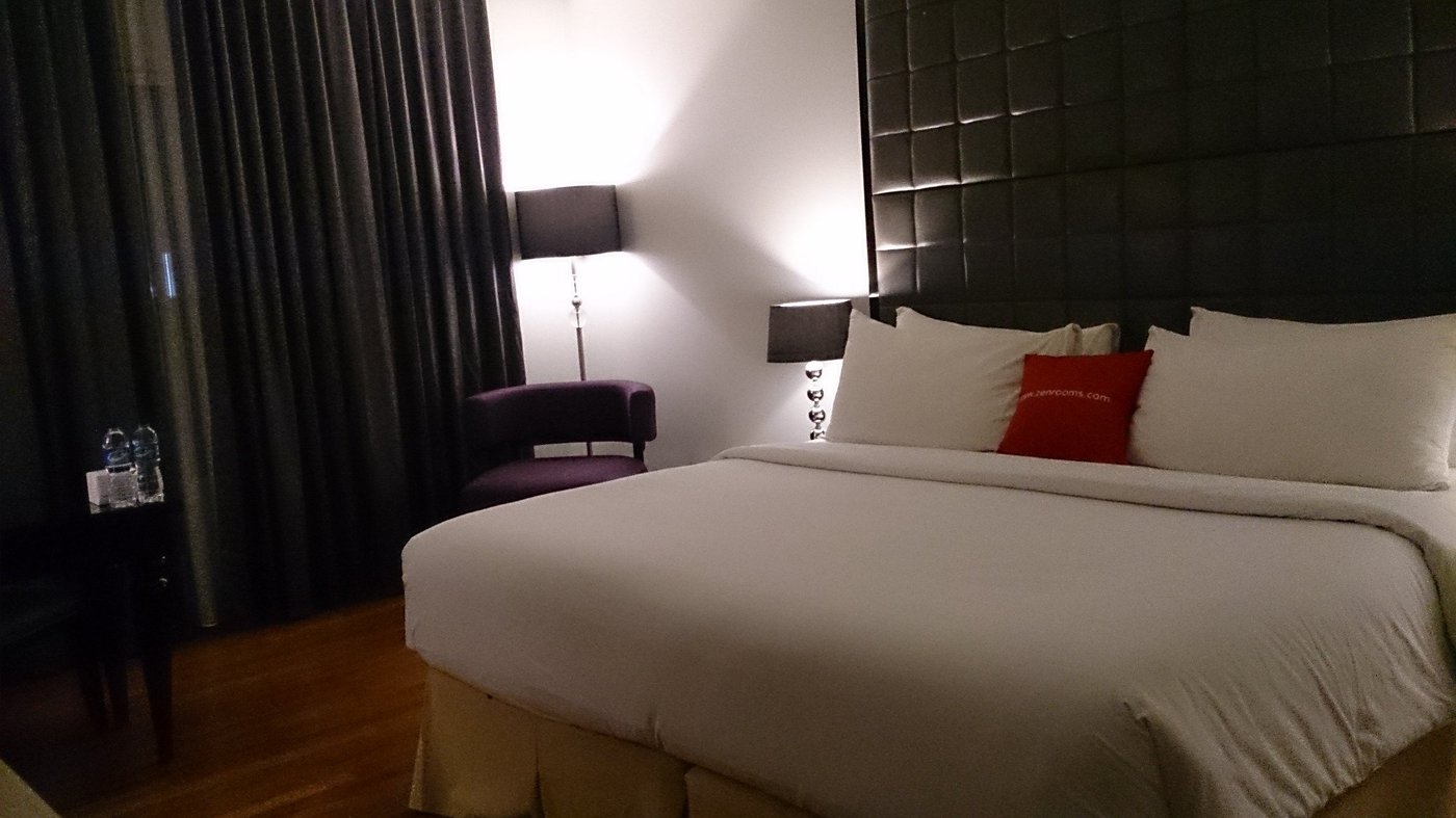 Diradja Hotel Rooms: Pictures & Reviews - Tripadvisor