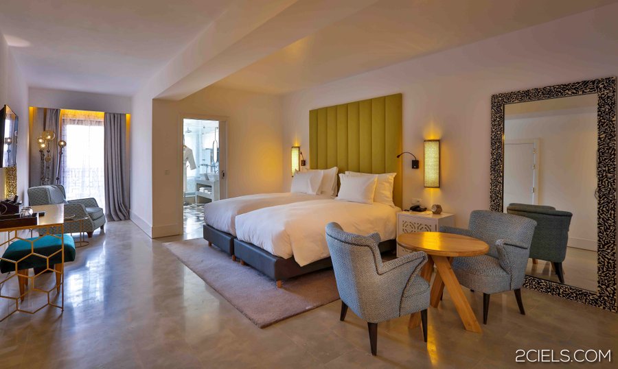 DELUXE ROOM 2CIELS