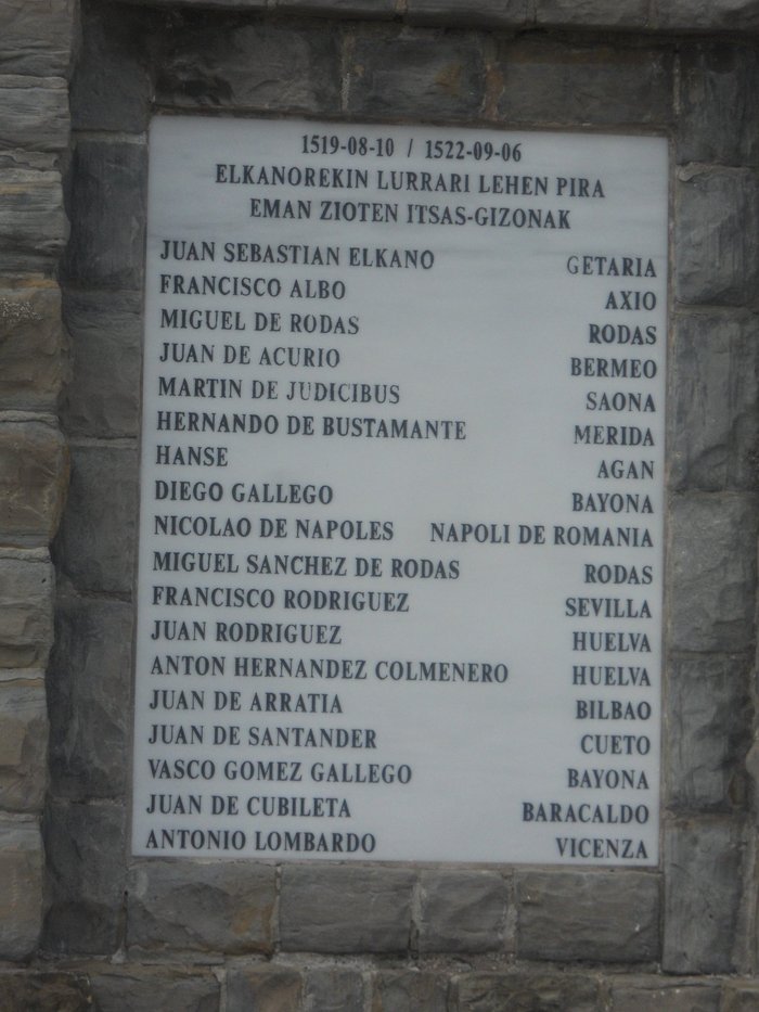 Imagen 3 de Monumento a Elcano