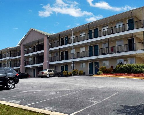 hotels in jonesboro ga 30238