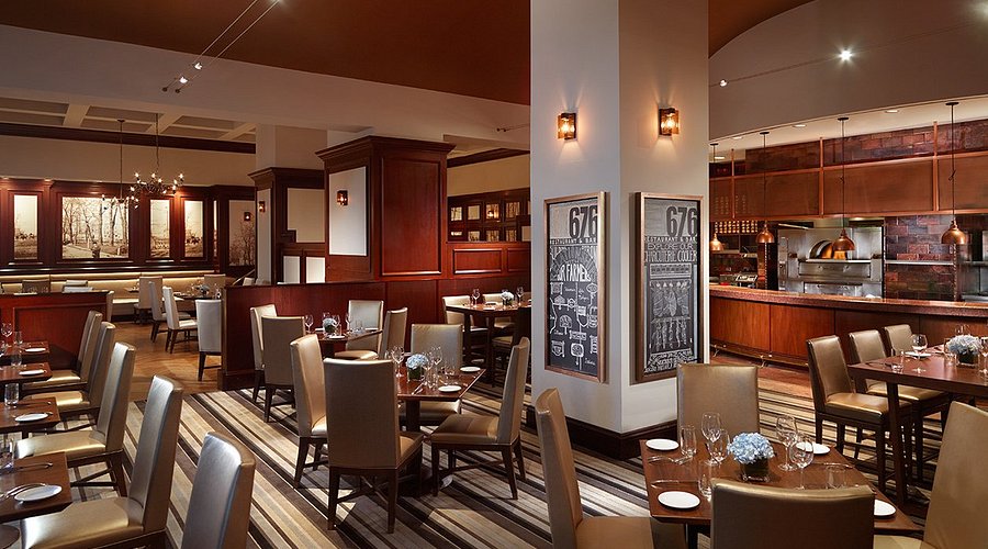 676 Restaurant & Bar