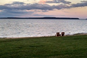 Pool & Beach