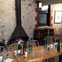 Wine tasting and cellar door group meeting with the master of appreciation in the Clare Valley.