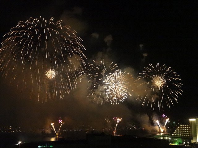 22年 みなとこうべ海上花火大会 行く前に 見どころをチェック トリップアドバイザー