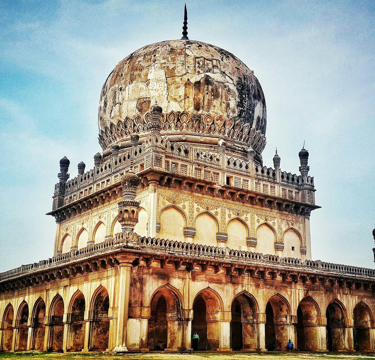 Хайдарабад. Qutb Shahi Tombs. Кутб шахи. Хайдарабад Индия храм. Обсерватория Хайдарабад Хайдарабад.