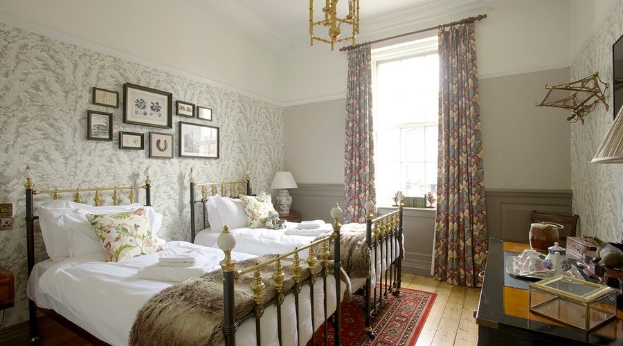 Luxury Twin Bedroom