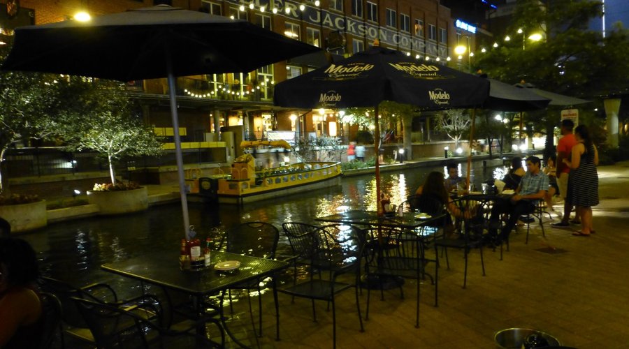 Bourbon St. Cafe