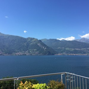 Uitzicht vanaf appartement 2. Heel erg mooi!