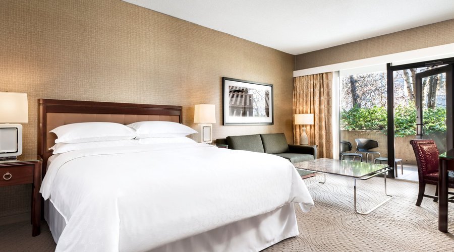 Cabana Room