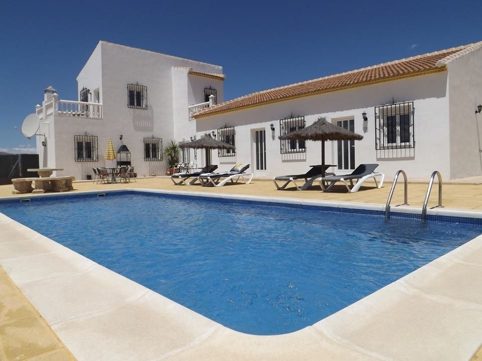 CASA BLANCA B&B - Updated 2021 Prices, Reviews, And Photos (Oria, Spain ...