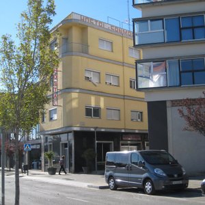 l'hotel où il faut s'enregistrer et prendre la clef