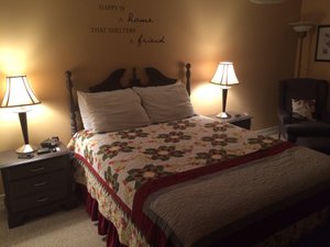 Old Rocky Brook Road Bed & Breakfast in Reidville