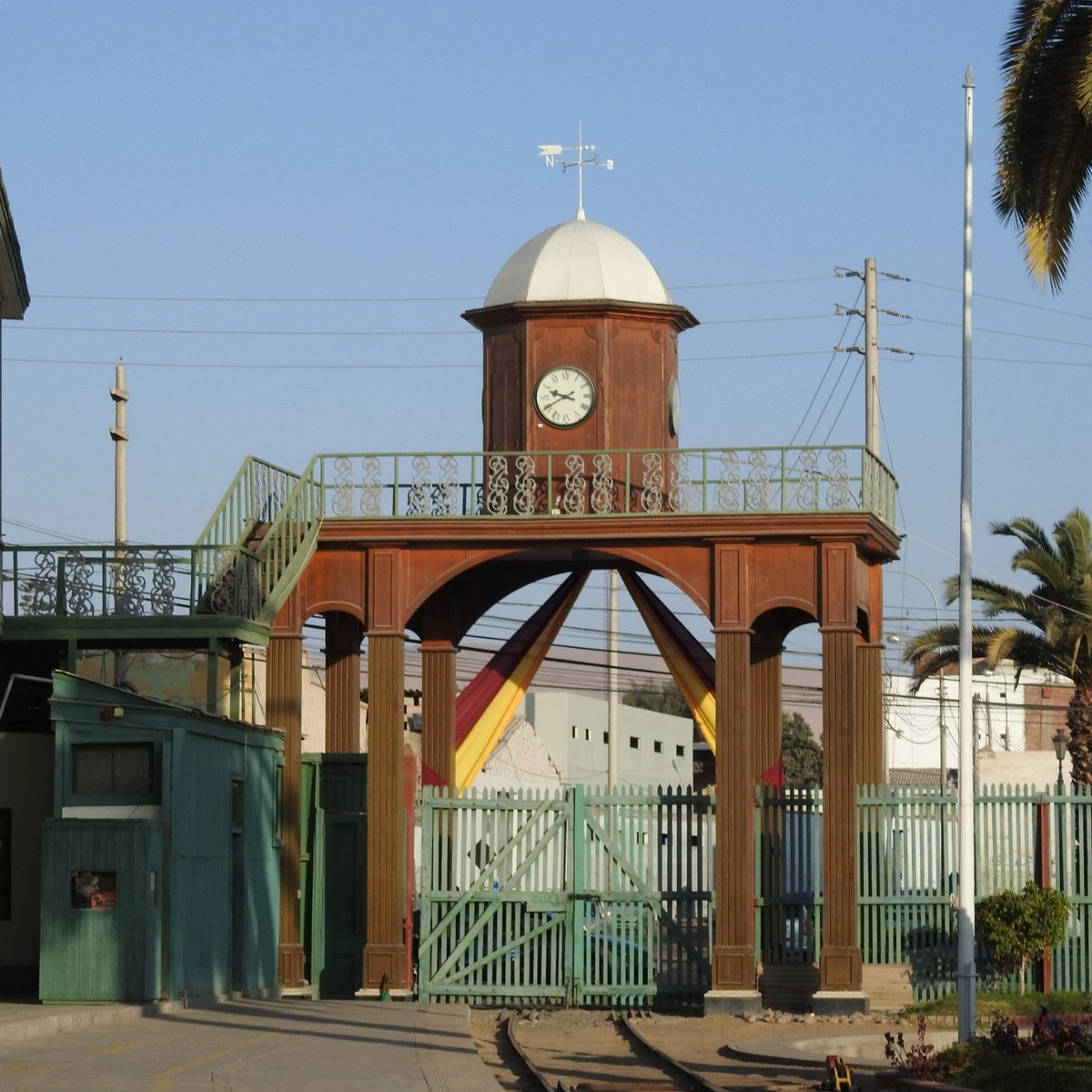 PLAZA DEL FERROCARRIL TACNA PERÚ