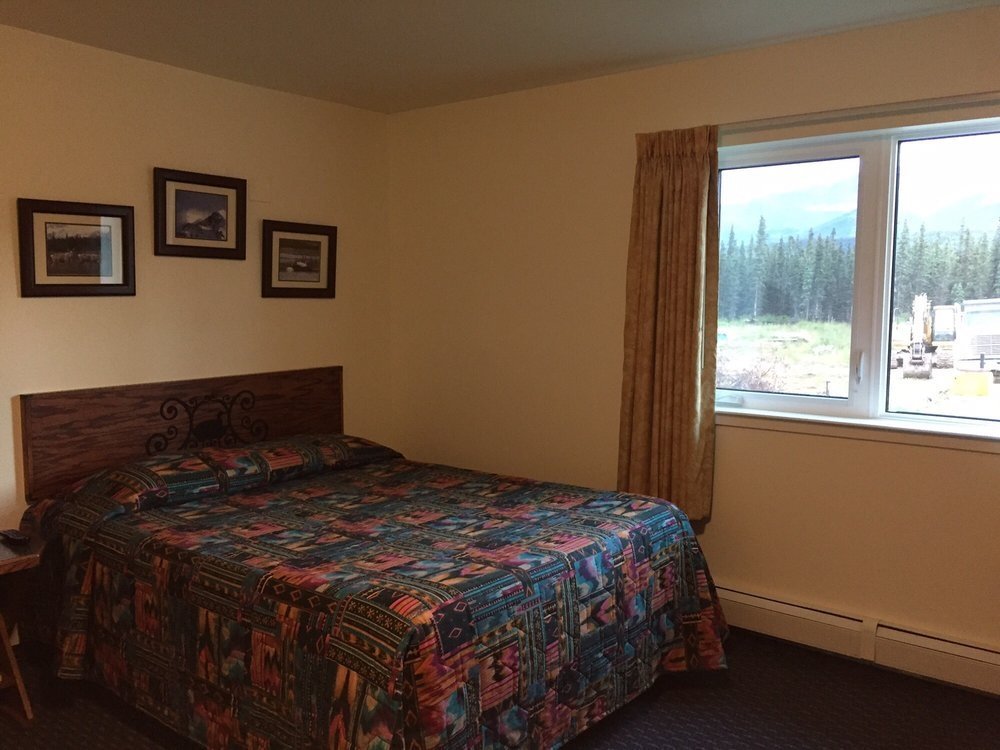 Denali Totem Inn by null