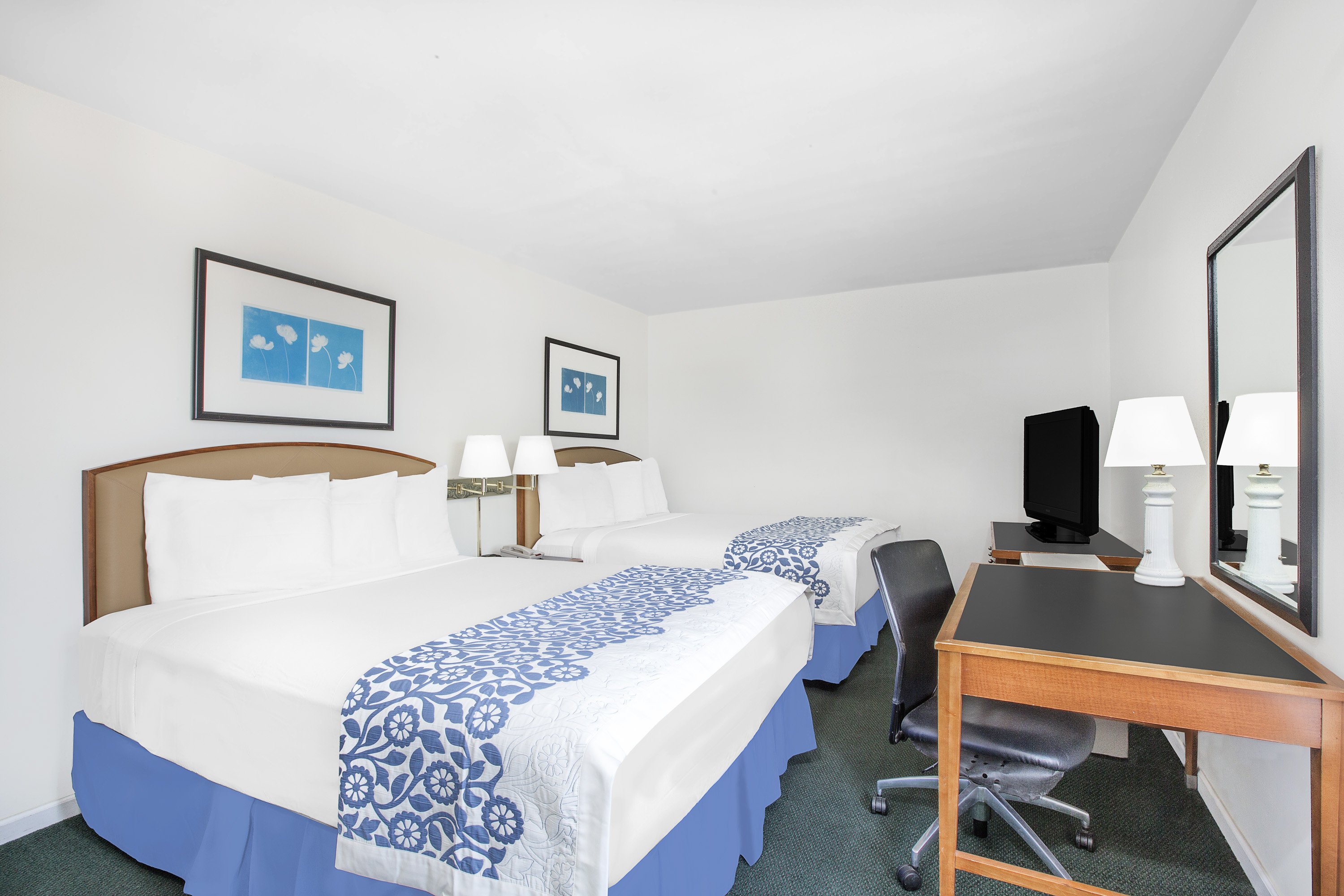 Hotel photo 9 of Days Inn by Wyndham Emporia.