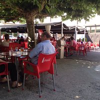 Bar Restaurante Etxe-Zuri