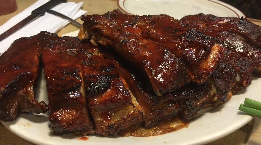 Boneyard Bar-B-Q & Grille, 디어번하이츠 - 레스토랑 리뷰 - 트립어드바이저
