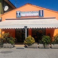 Esterno della Pasticceria