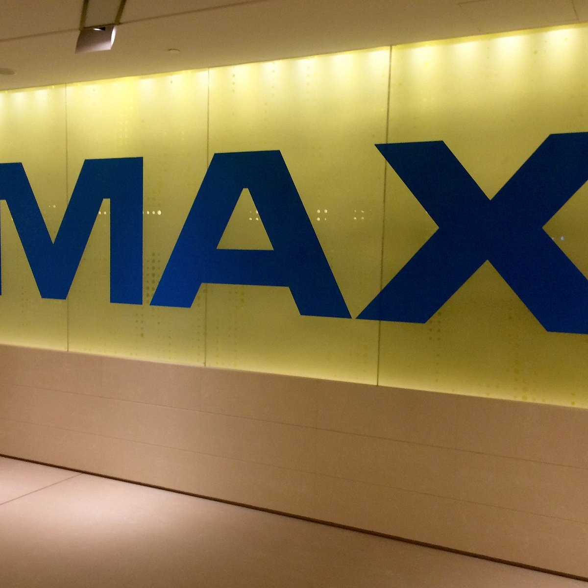 Кинотеатр улан батор. IMAX Улан-Удэ. IMAX кинотеатр. Кинотеатр IMAX Мытищи. IMAX Улан-Удэ meg3n.