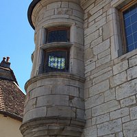 Maison a Tourelle