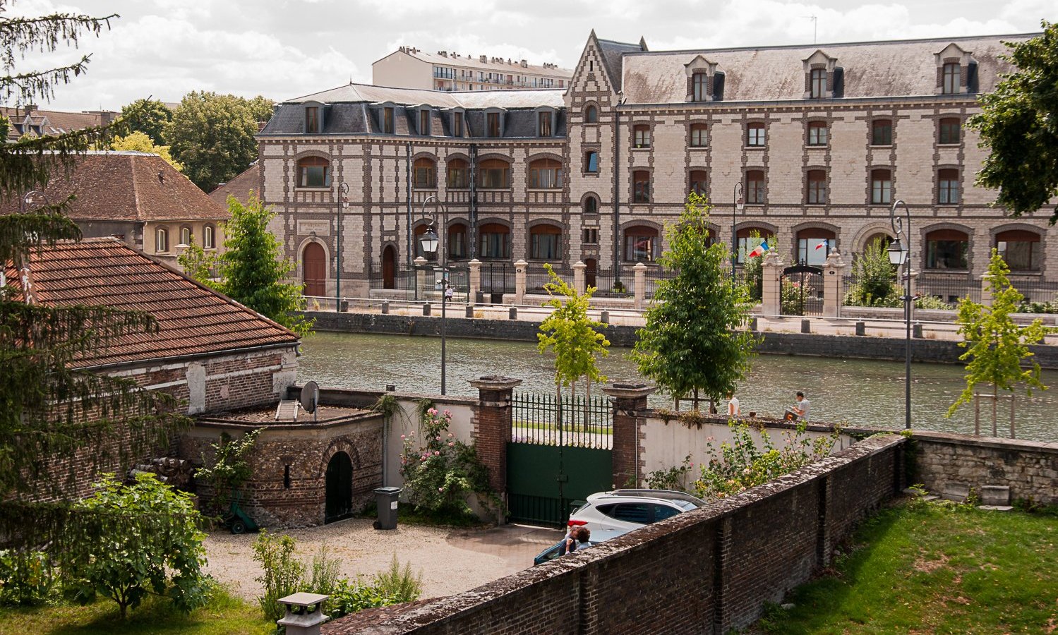 Maison M Troyes by null