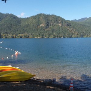 Day use area at Lake Cushman