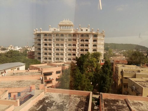 Hotel Maharaja inn image