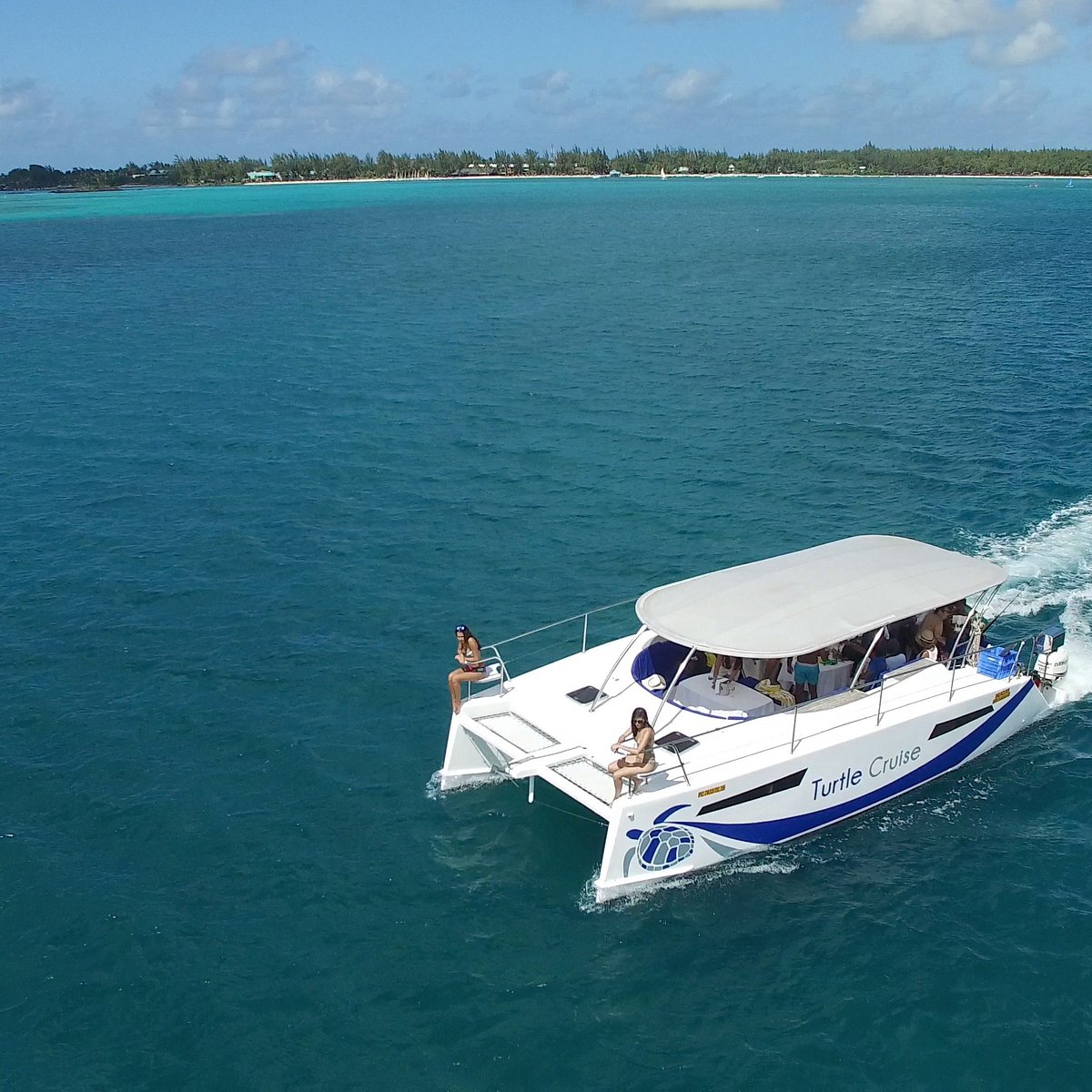 Dinghy Trips - Blue Turtle Cruising