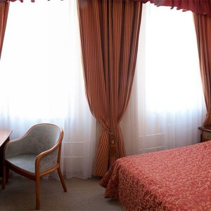 Ampir Belorusskaya Hotel, hotel in Moscow