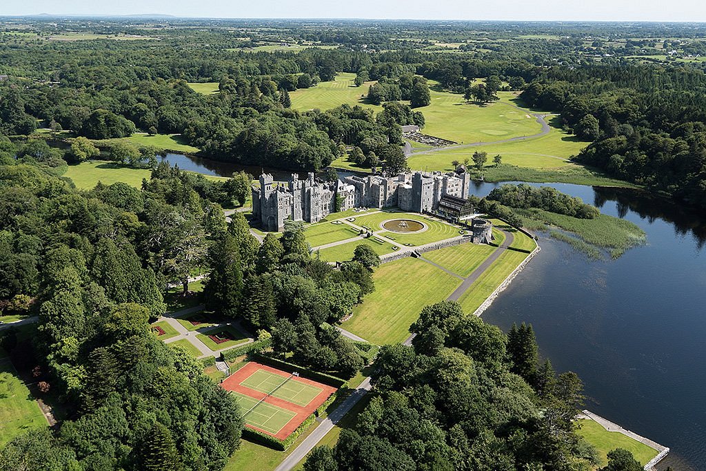 Vue aérienne sur le Chateau d'Ashford