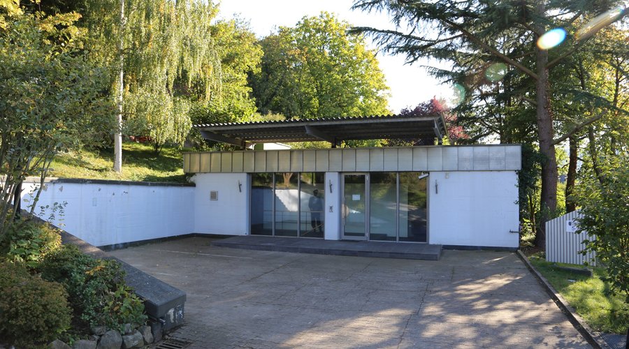Eingang zum Bunker