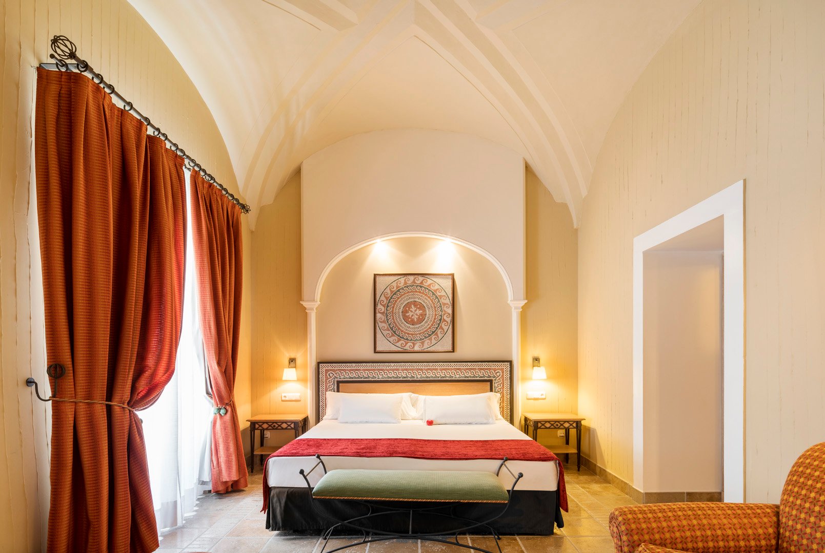 Hotel photo 20 of ILUNION Merida Palace.