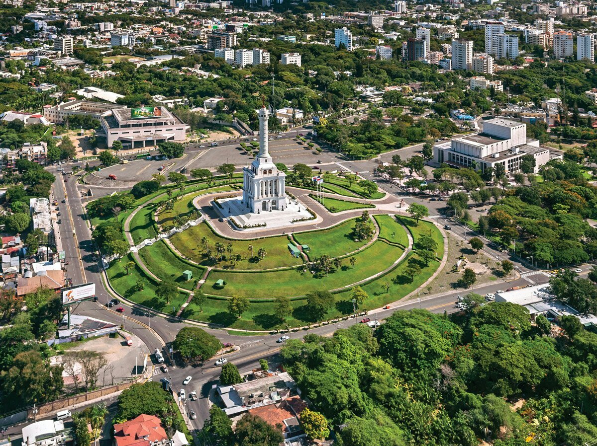 Monumento A Los Heroes De La Restauracion | Santiago De Los Caballeros ...