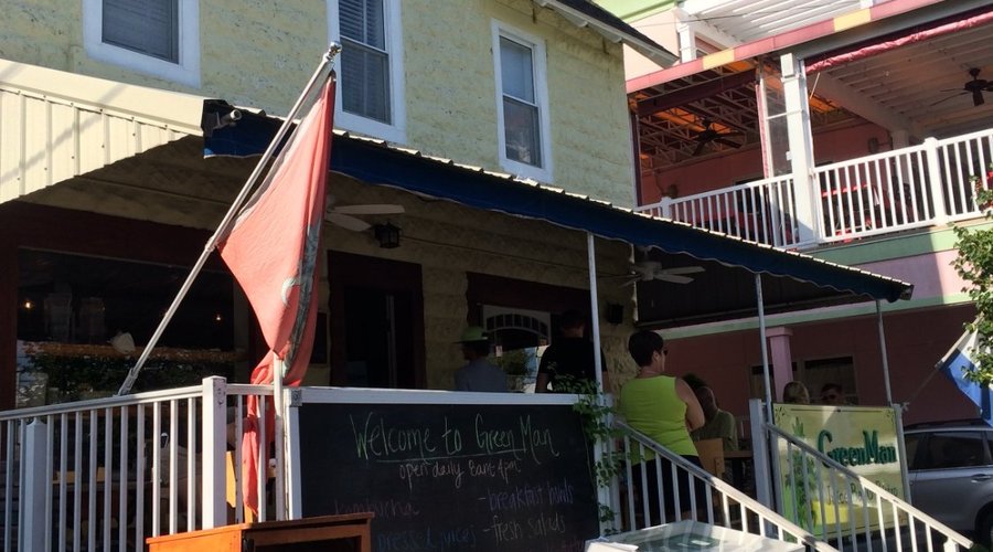 Greenman Juice Bar & Bistro