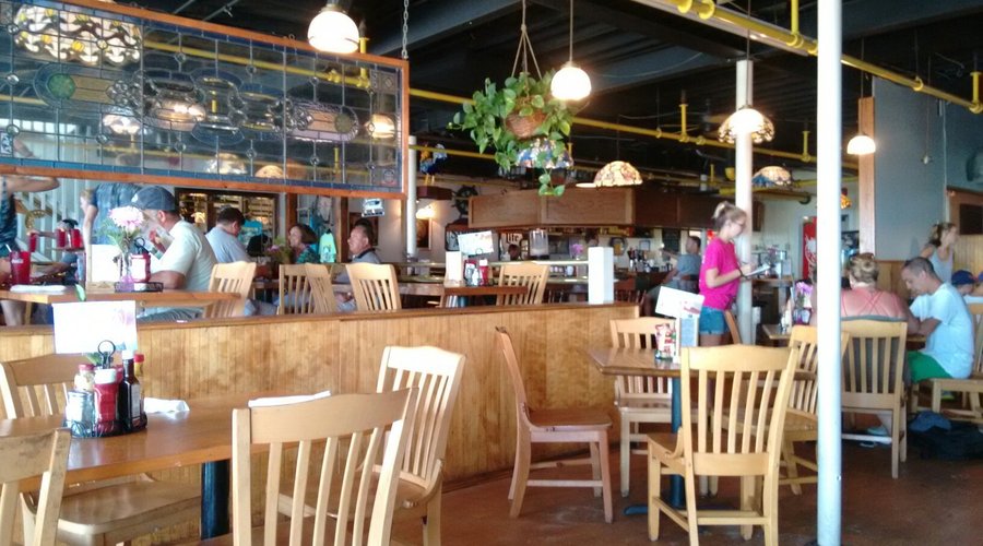 Spanky's Beachside
