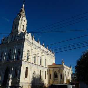 Rua Típica Da Cidade Histórica De Sao Joao Del Rei Conhecida Como Rua De  Casas Tortas Imagem Editorial - Imagem de arquitetura, estilo: 250284115