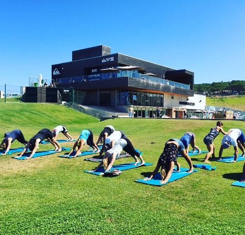 Cinco sítios para praticar yoga em Lisboa - e entrar em modo zen
